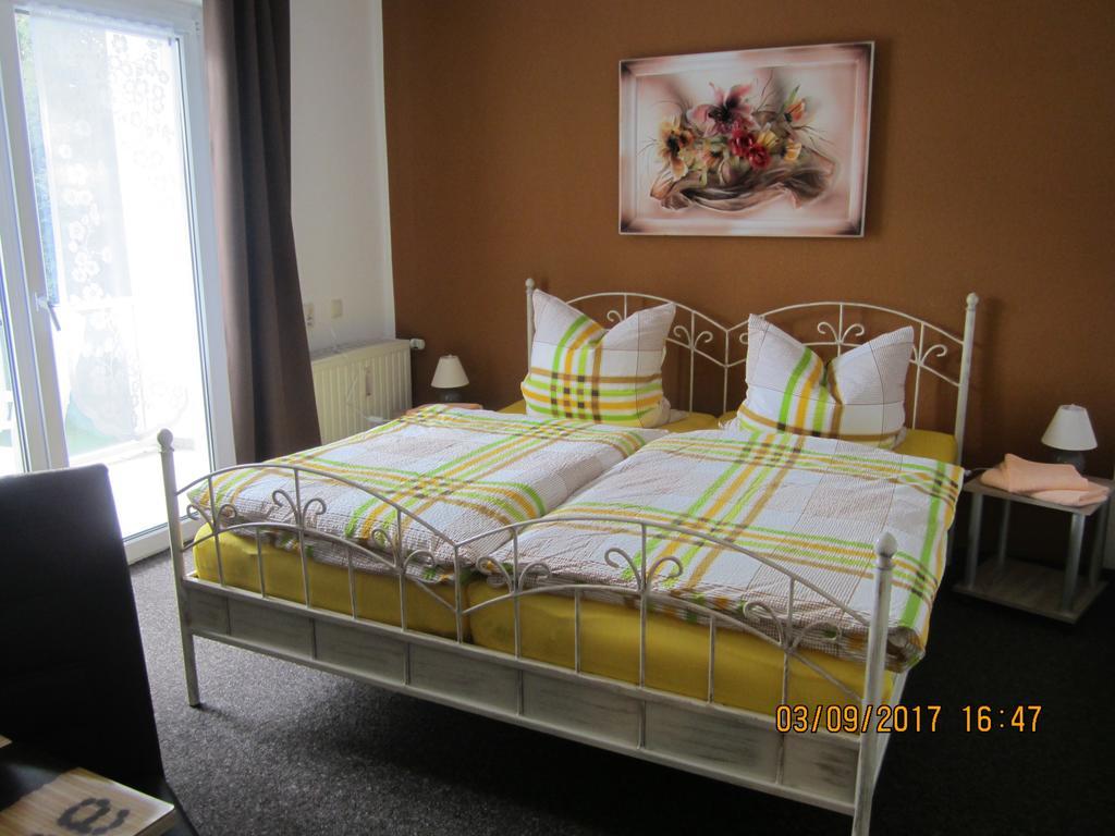 Am Rasthof Dresdner Tor Hotel Wilsdruff Екстериор снимка